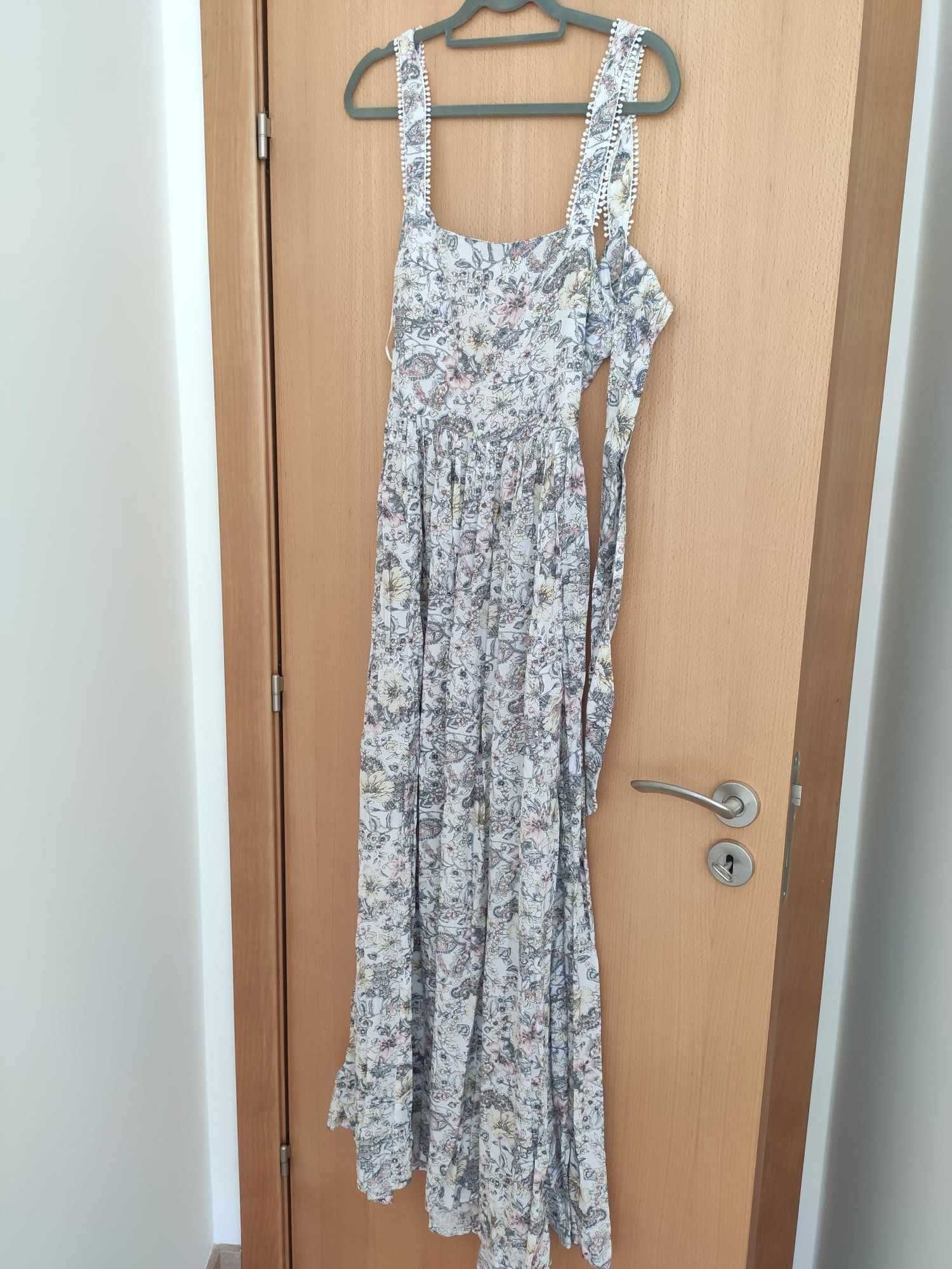 vestido floral mango