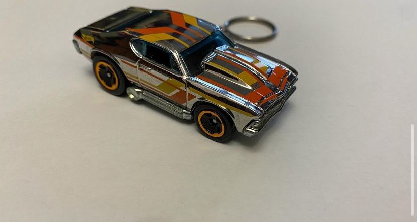 брелочки на ключі авто металеві ручної роботи hot wheels і matchbox