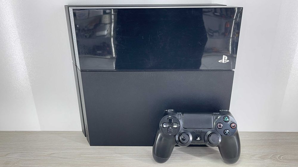 Konsola PlayStation 4 500GB CUH-1116A
