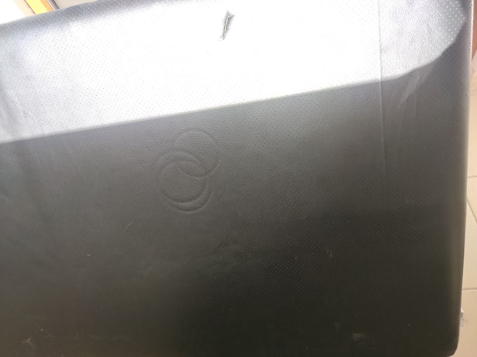 Кушетка, масажний стіл