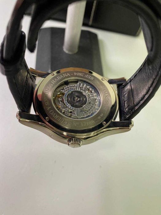 Золотые часы robusto ref 2804