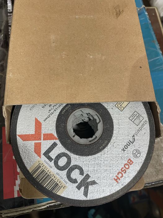 Болгарка Makita XAG25 18V LXT