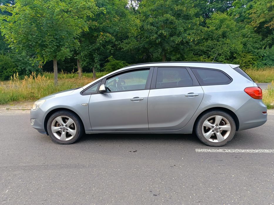 Opel Astra kombi 1.7 diesel silnik Isuzu