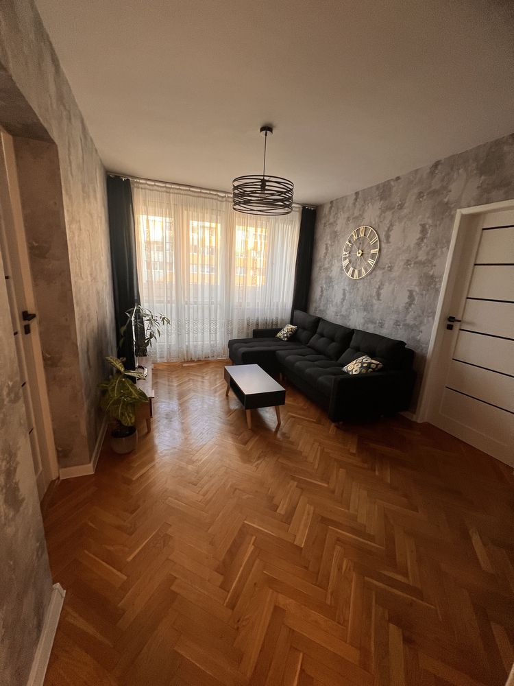 Mieszkanie 3 pokoje - Centrum