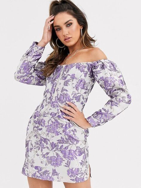 Продам корсетну сукню