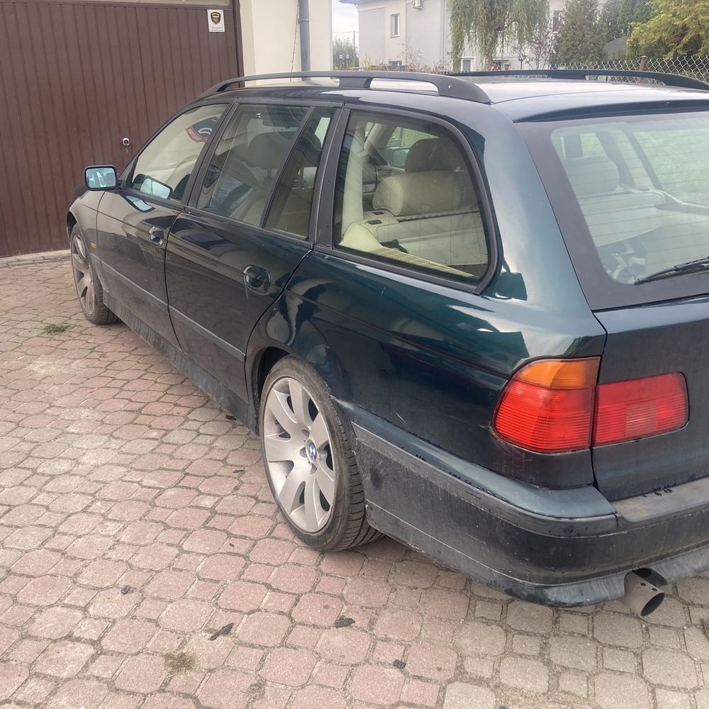 BMW E39 Touring 4.4V8