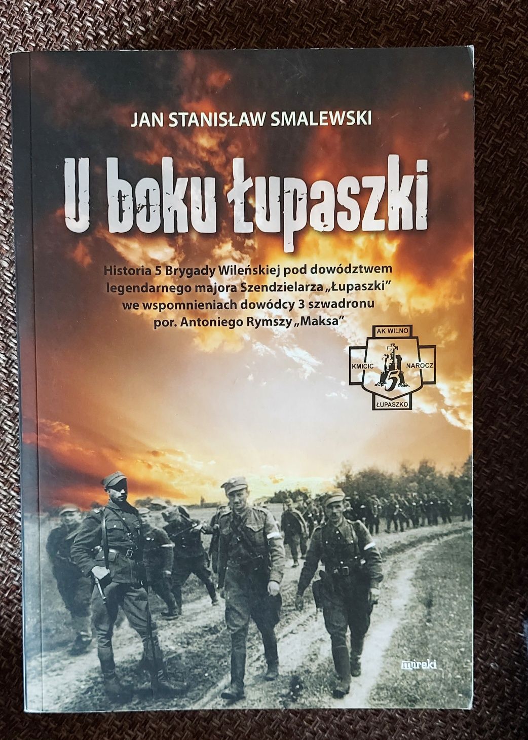 Książka u boku Łupaszki