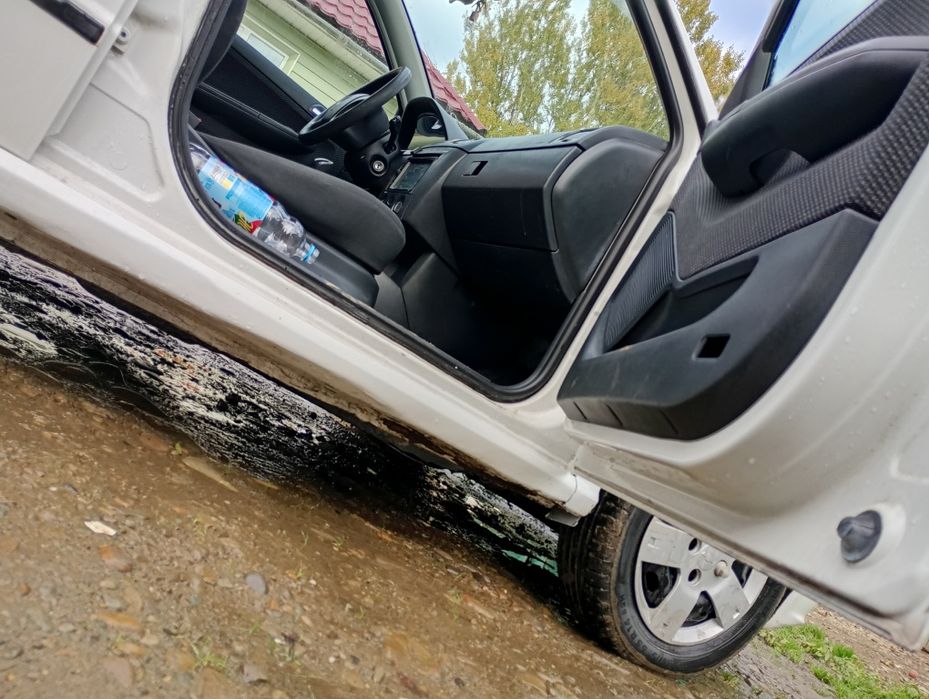 Шкода фабія Skoba Fabia,