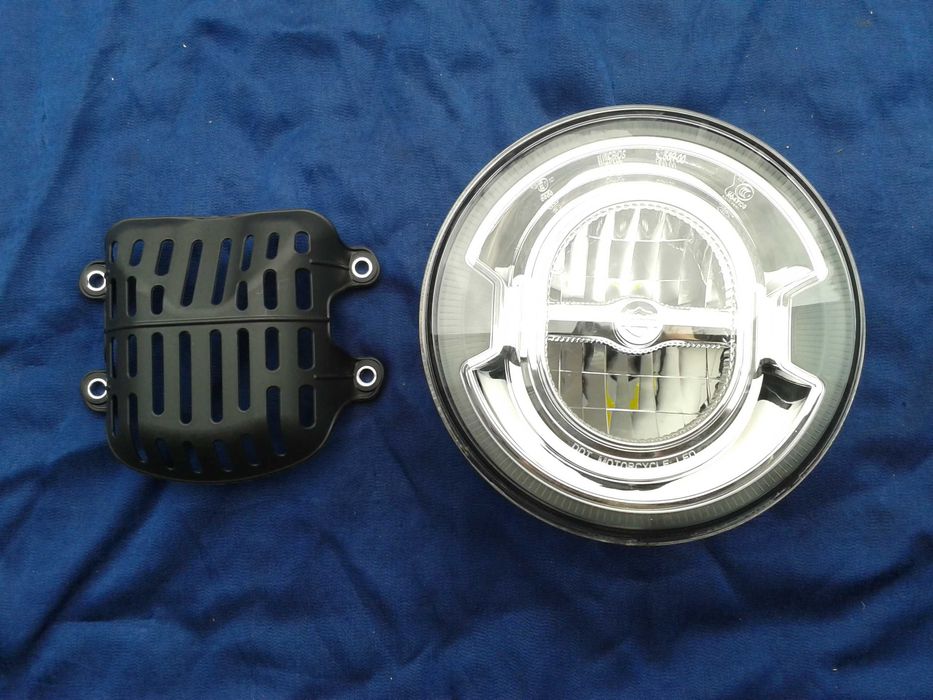 Lampa LED slim sport glide 7cali harley