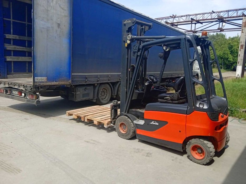 Навантажувач електричний Linde E25-01, 2012р.