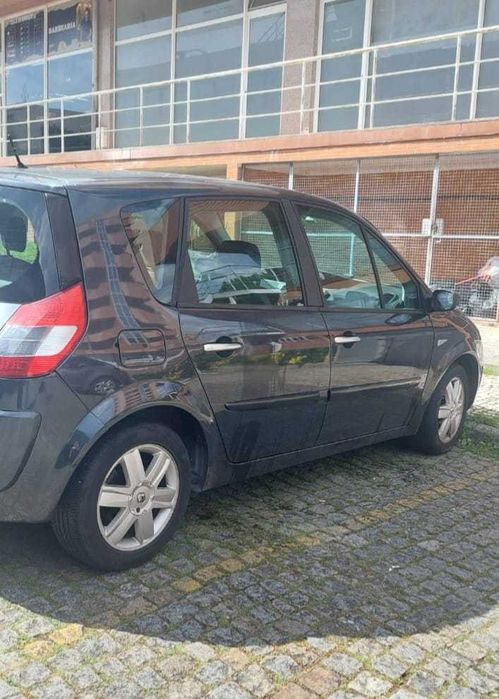 Vendo  Renault Megane Scenic