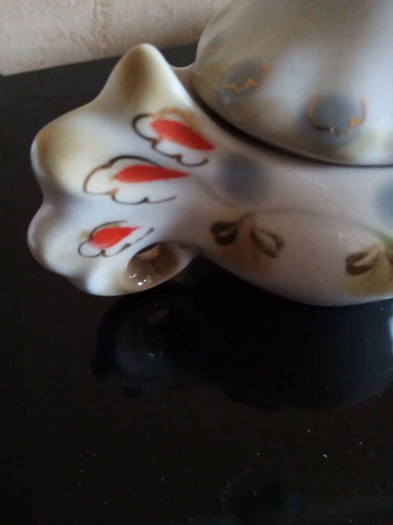 Курочка спецов ник фарфор