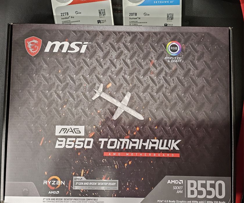 Комплект AMD Ryzen 7 5700X3D (96 МБ кешу L3)+ MSI B550 MAG tomahawk