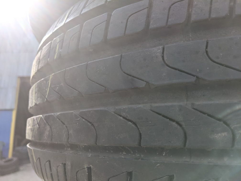 225/50R16 Pirelli 7+mm