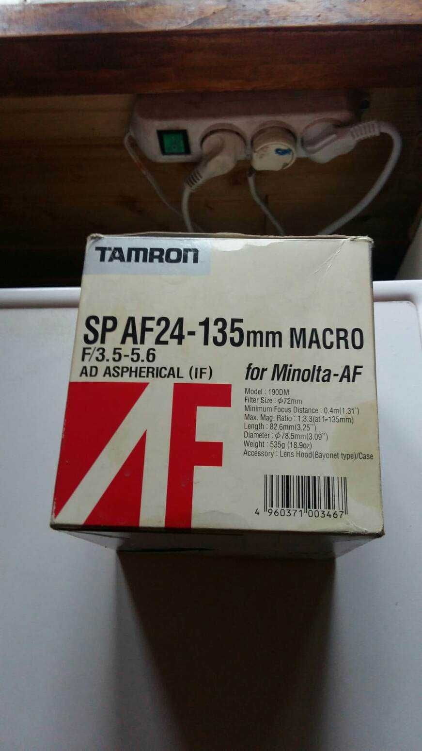 Макро зум-объектив Tamron SP AF 24-135 мм F3.5-5.6