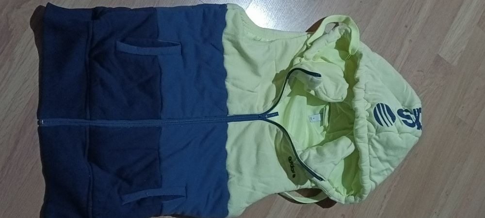 Kamizelka Adidas rozmiar 154 XS