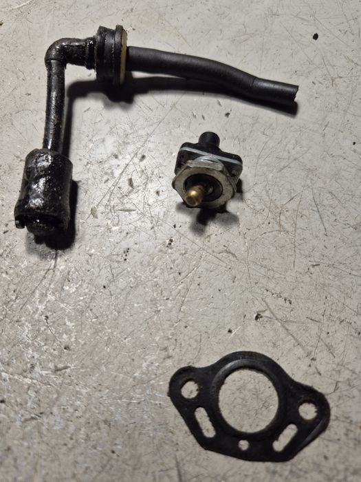 Czesci Dolmar 112 koło magnesowe pompka oleju