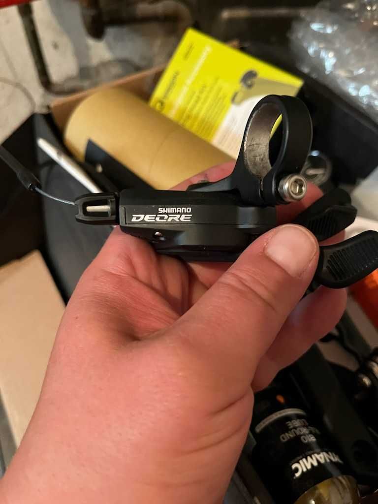Manetka shimano deore