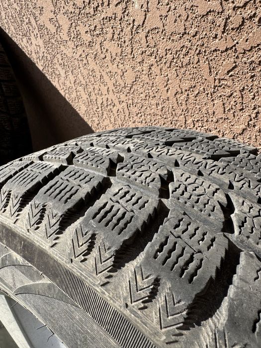 Шини диски R17 225 65 Toyo subaru