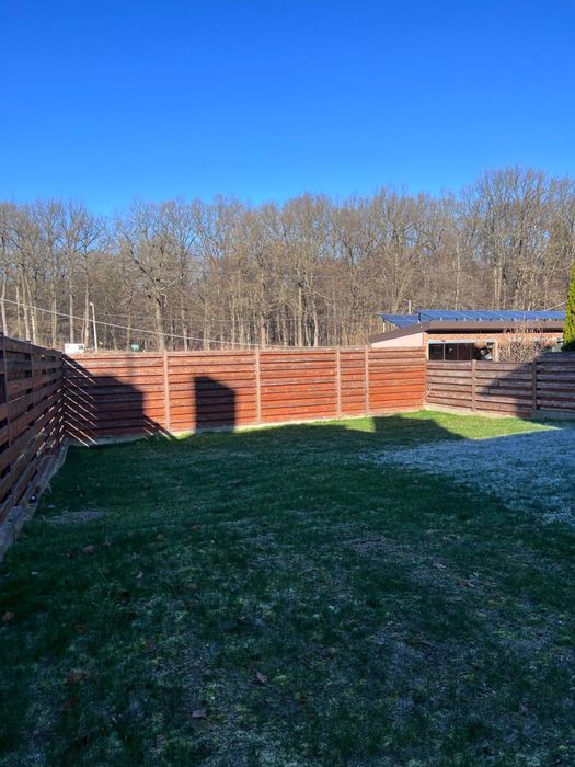 Продаж котеджу з власною ділянкою у с. Басівка