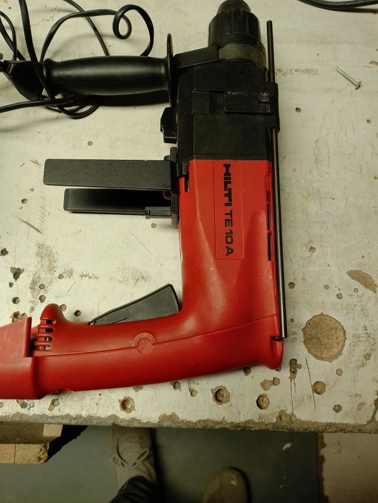 Sprzedam udar Hilti