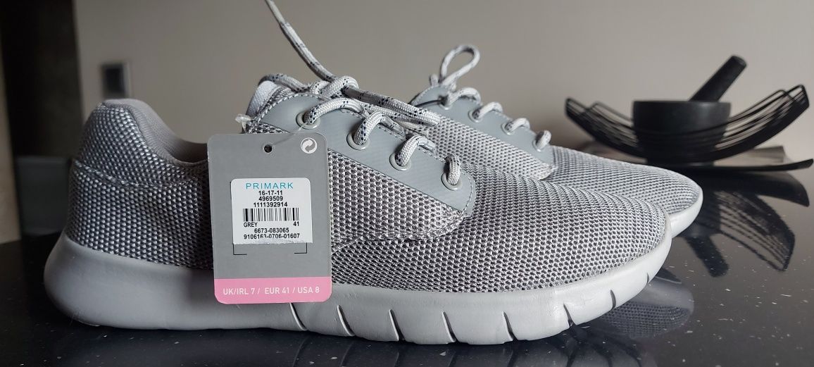 Buty sportowe, szare rozmiar 41 Primark Workout długość wkładki 27 cm