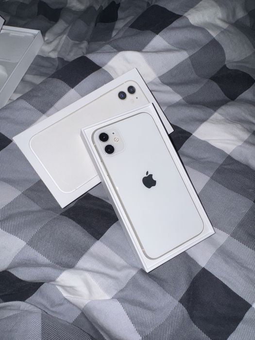 iphone 11 biały stan bdb