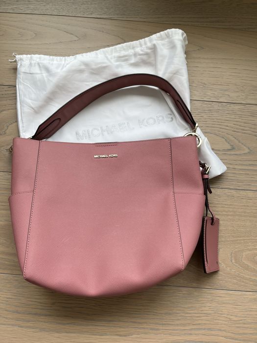 Mala Michael Kors como nova, um Must!