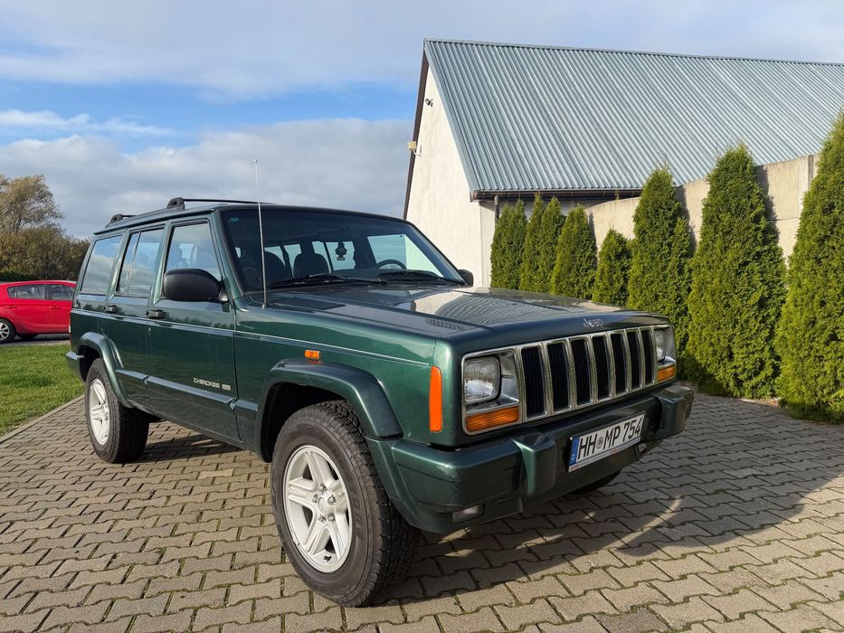 Jeep Cherokee 4.0 benzyna 4x4 Europa rok 2000