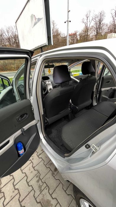 Toyota Yaris 2006 – 1.0 Benzyna, 5-drzwi