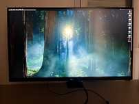 Monitor 4K na regulowanej podstawie -  JAK NOWY