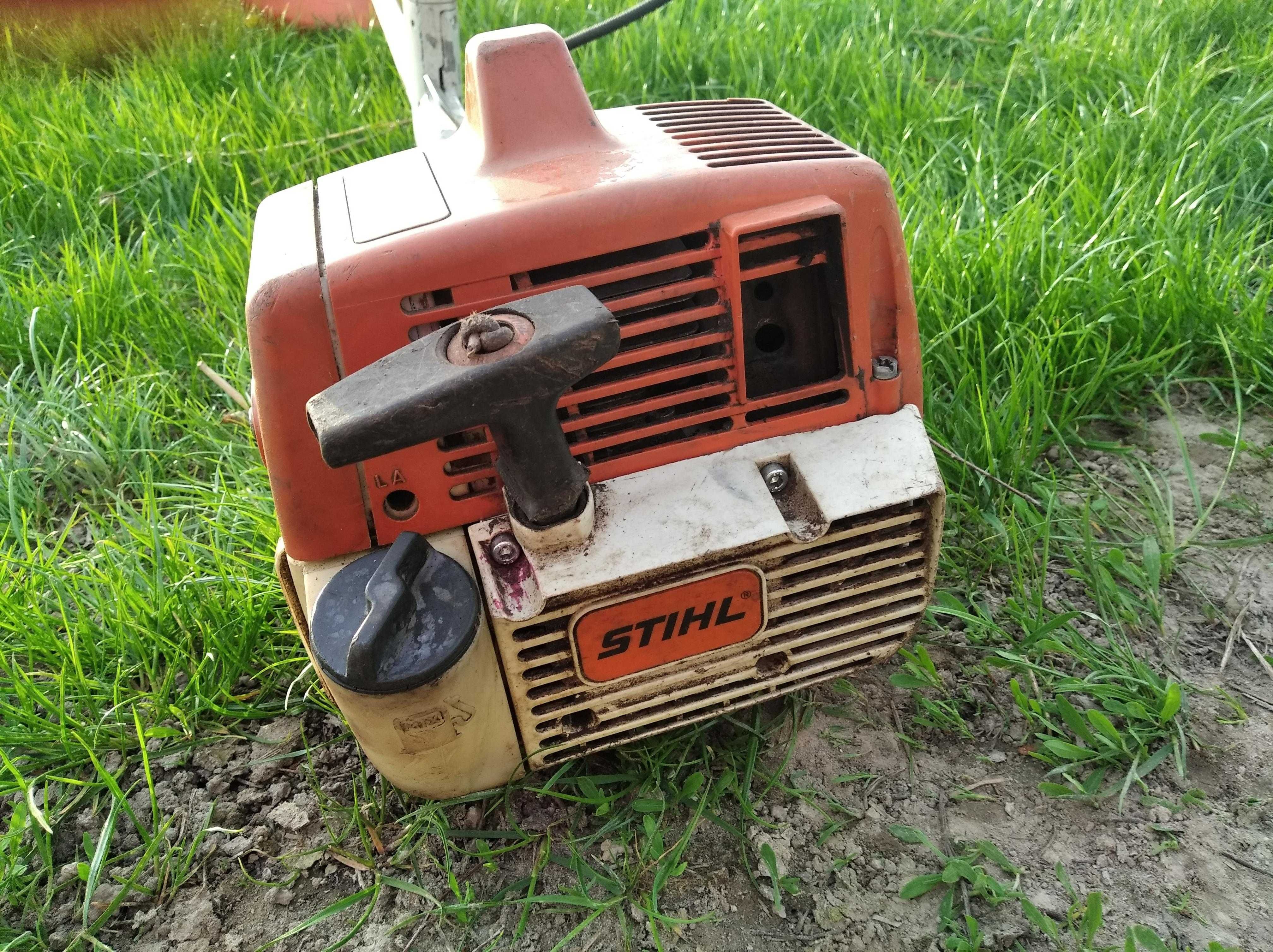 Stihl FS 220 kosa spalinowa podkaszarka profesjonalna 2,2 KM