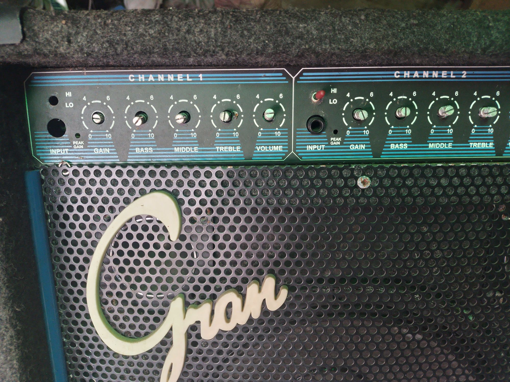 Wzmacniacz Gran ua 100
