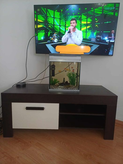 Szafka RTV pod telewizor