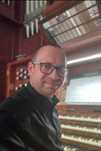 Organista - liturgia w kościele / koncerty