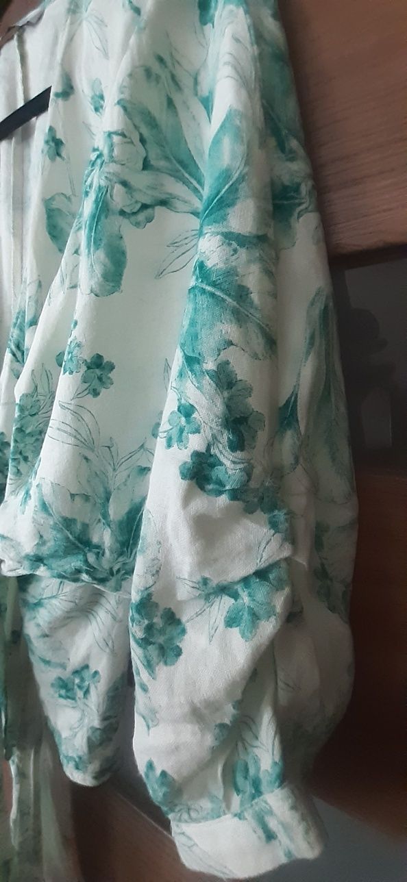 Kimono o kopertowym kroju Zara