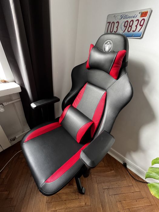 Silver Monkey SMG-700 (Czarno-Czerwony)