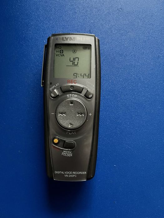 Продам оригінальний диктофон Olympus