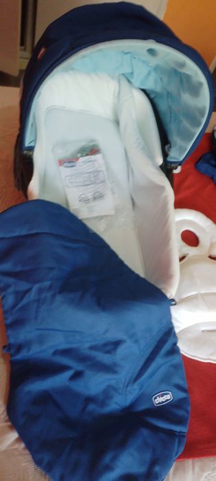 Carrinho chicco trio novo completo com tudo