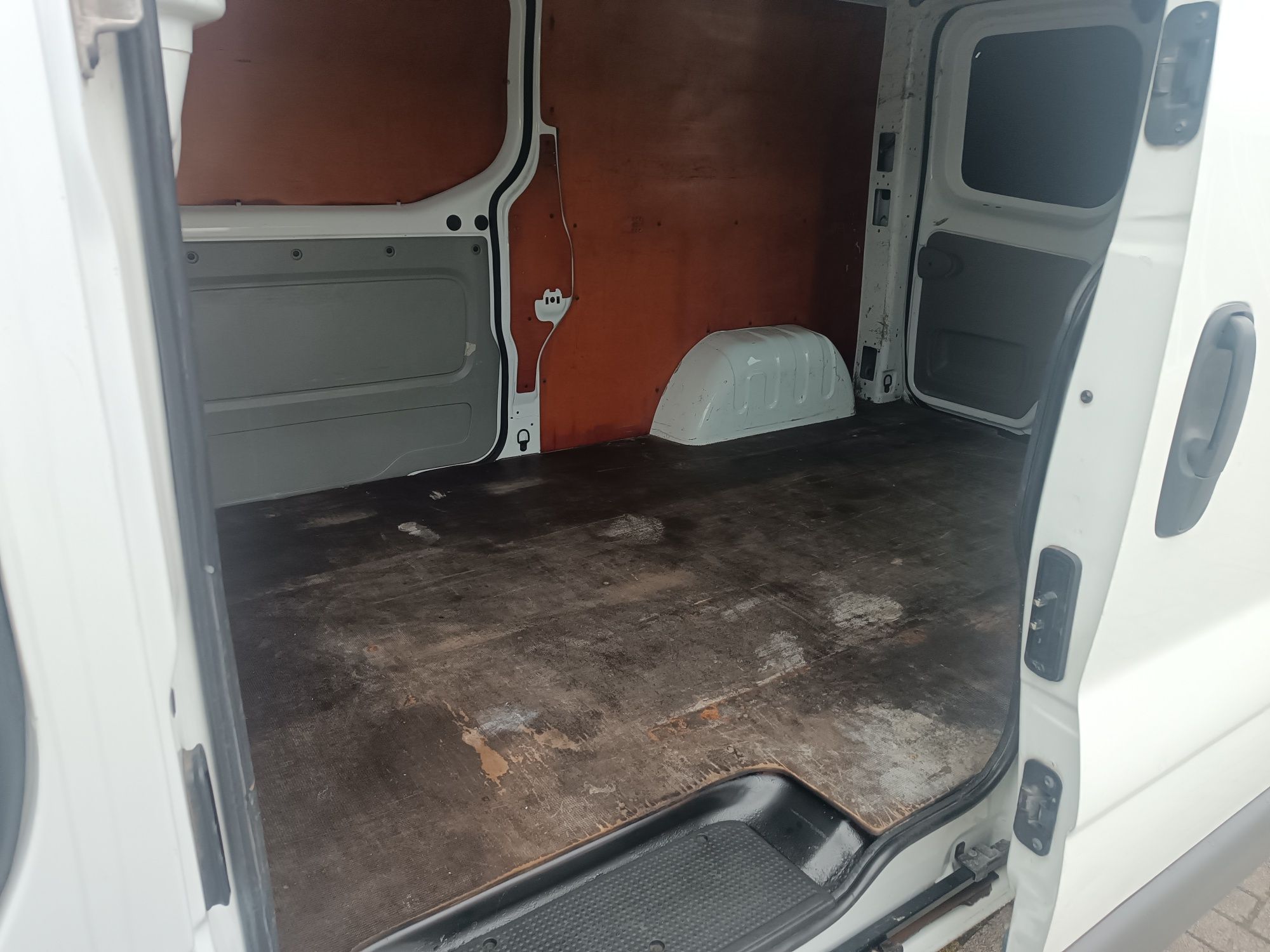 Opel Vivaro Long klima sprowadzony