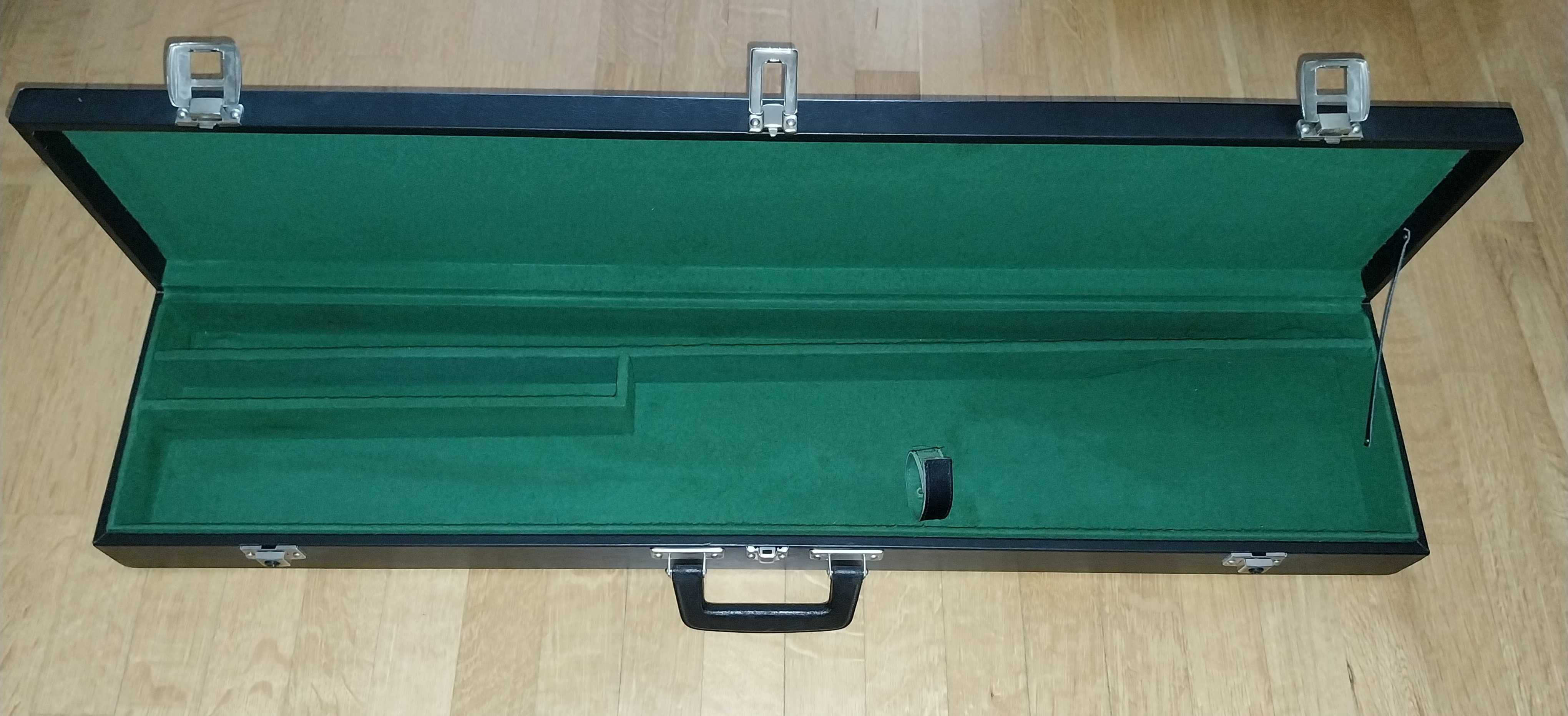 Mala para espingarda semi-automática. COMO NOVA.