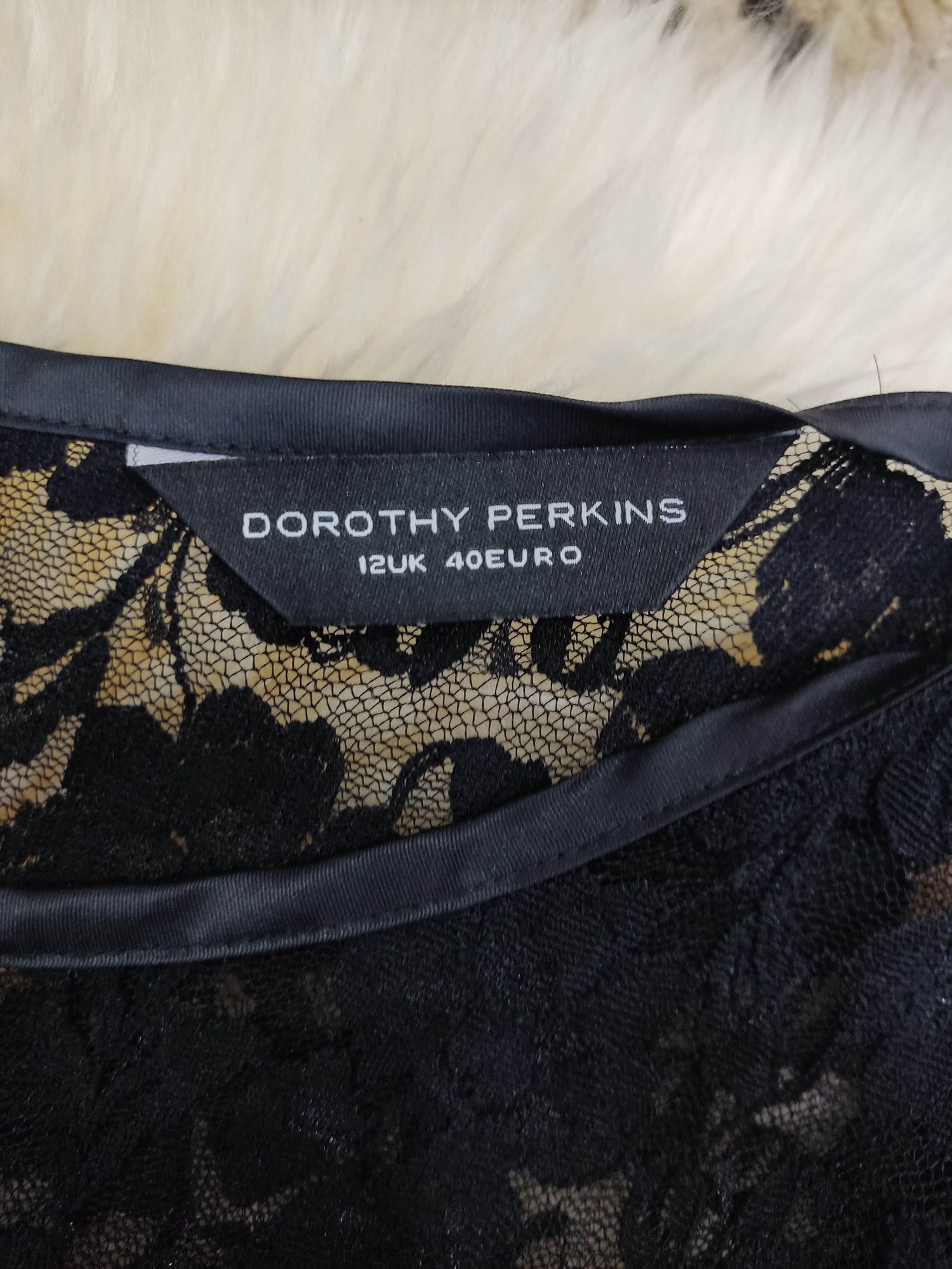 Czarna sukienka rozm M/L Dorothy Perkins