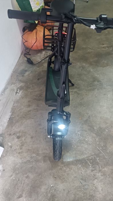 Trotinete Nova preta