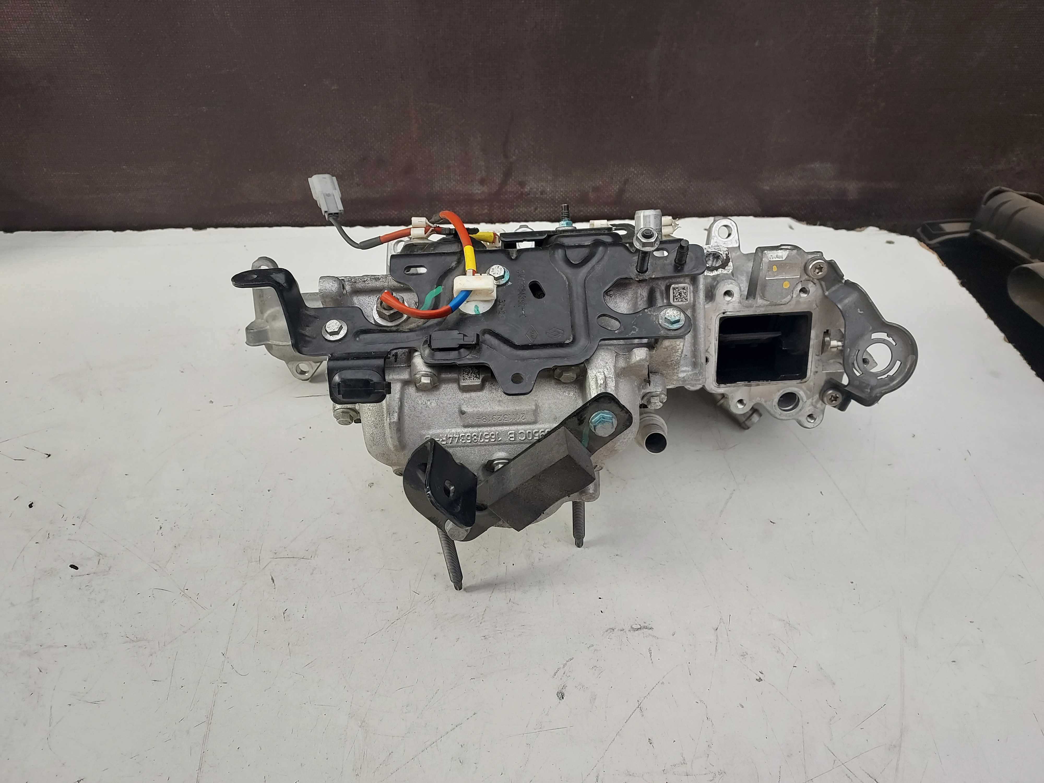 Kolektor Ssący RENAULT TRAFIC III IV  2.0 DCi