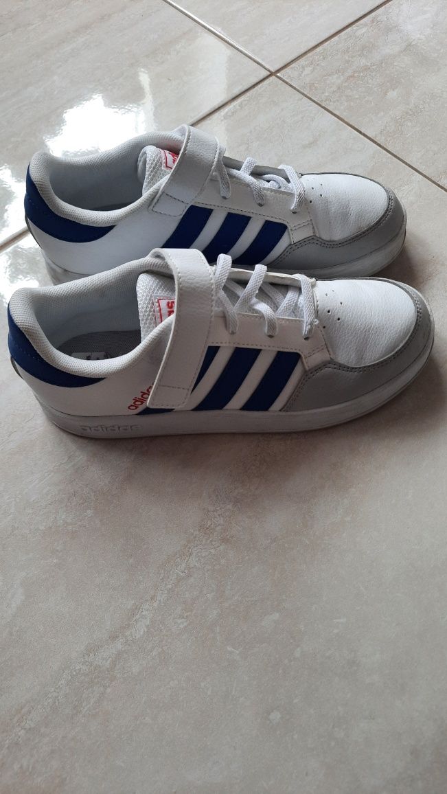 Buty sportowe adidas 35 rozmiar