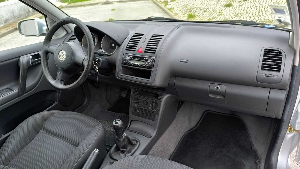 VW Polo 1.0 MPI muito bom estado geral