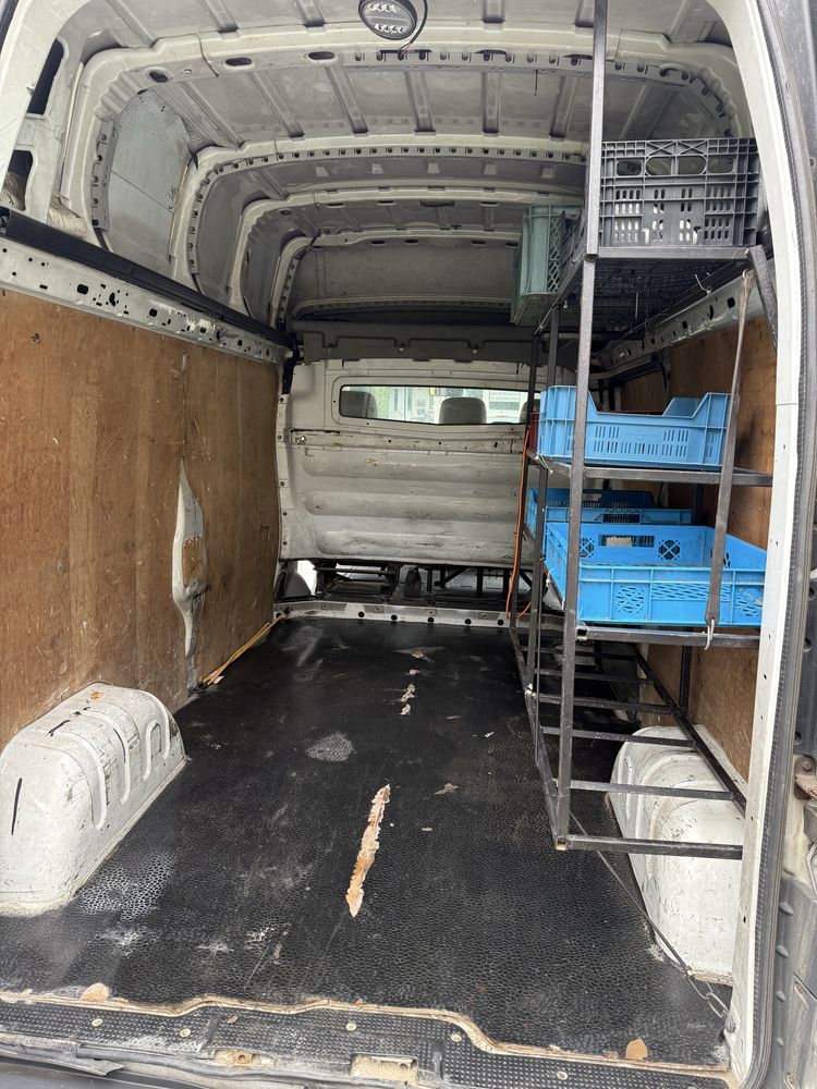 BUS Renault Trafik 1,9 dla budowlańca