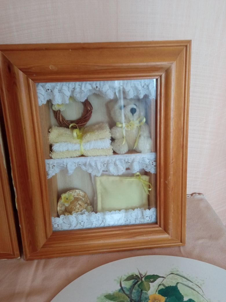 Продам антикварный шкаф миниатюра в санузел