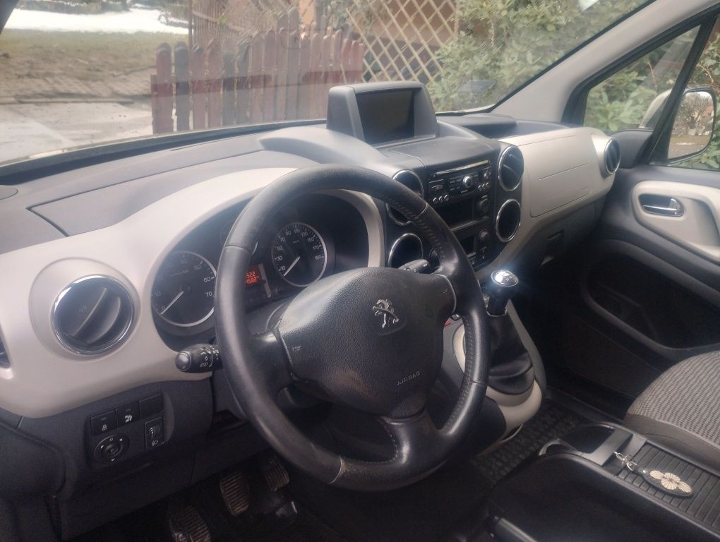 Peugeot partner 1.6 HDi 90 koni