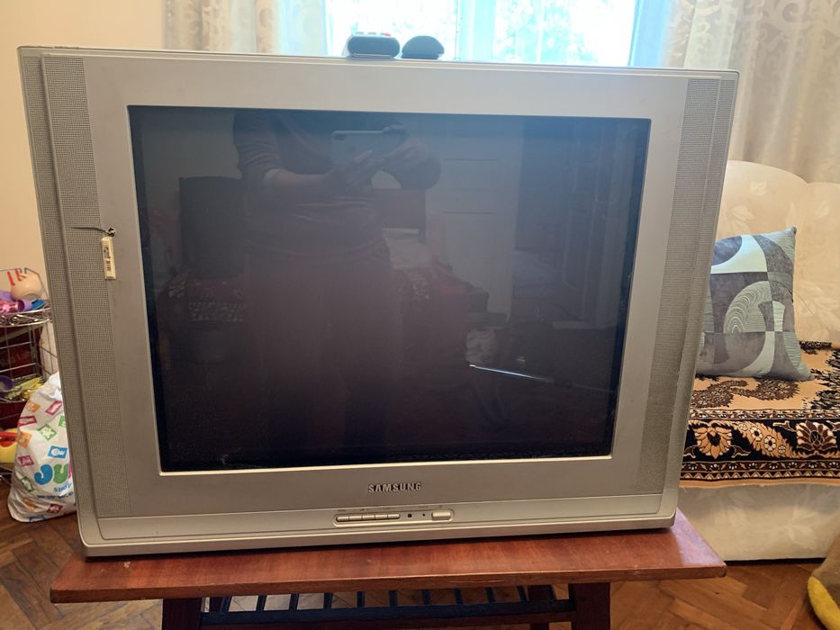 Телевізор Samsung.
